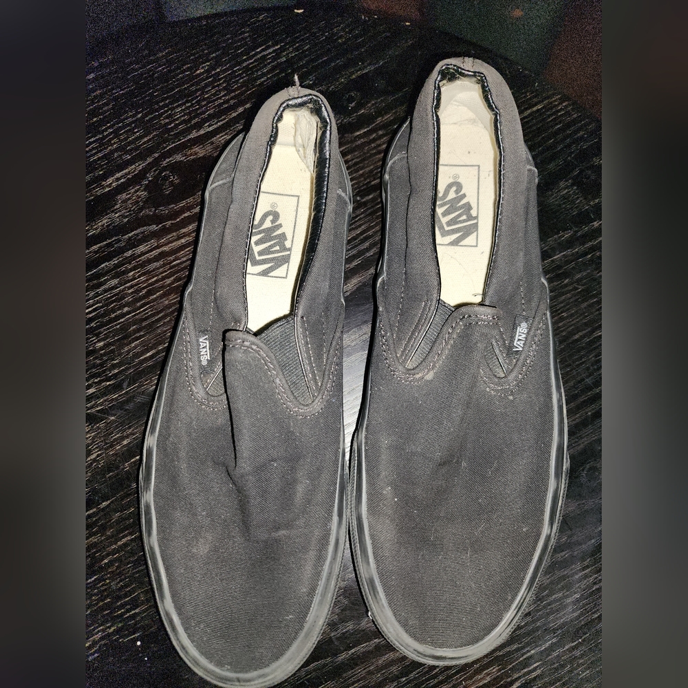 Vans women or men